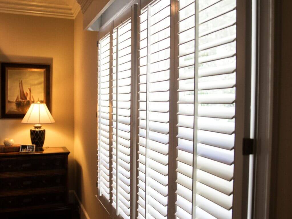 Cleaning Wood Blinds