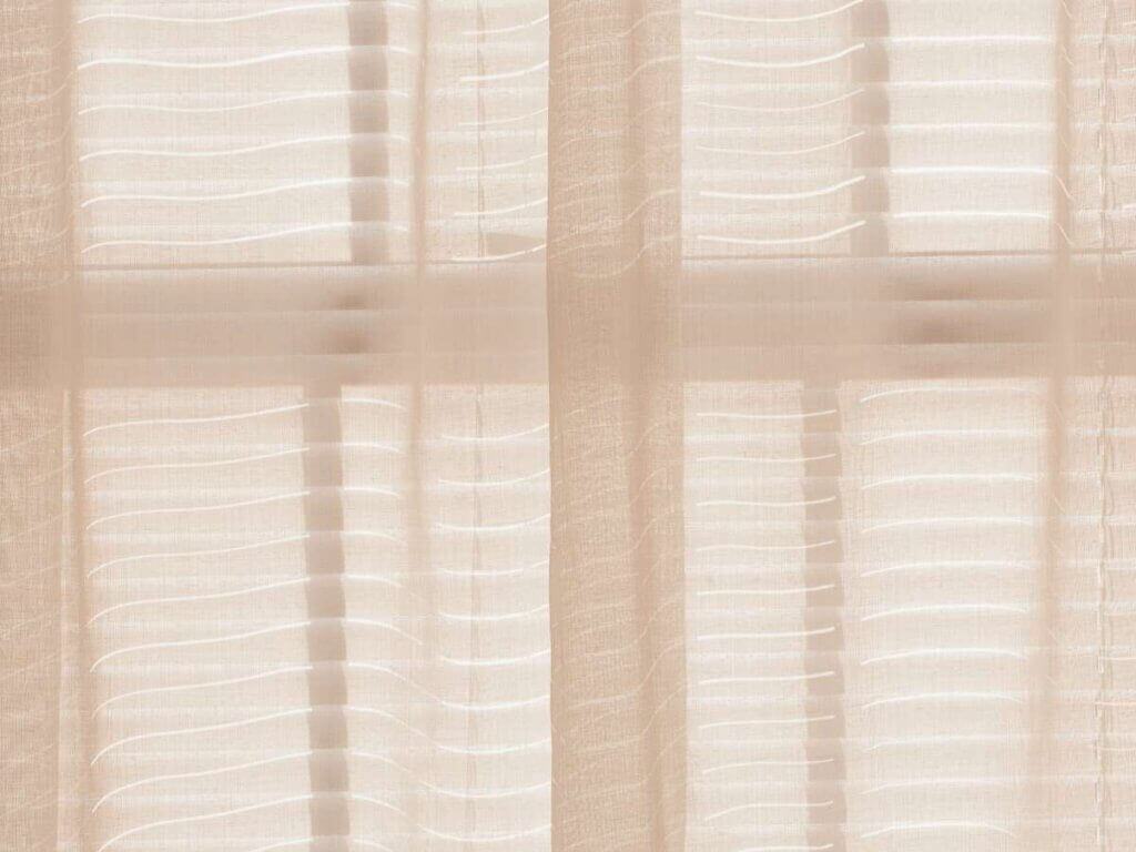 Understanding the Benefits of Combining Plantation Shutters and Curtains