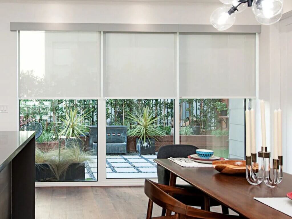 Whether you’re looking for energy efficiency, privacy, or a sleek look, this guide will help you compare cellular vs roller shades to make the best choice for your home.