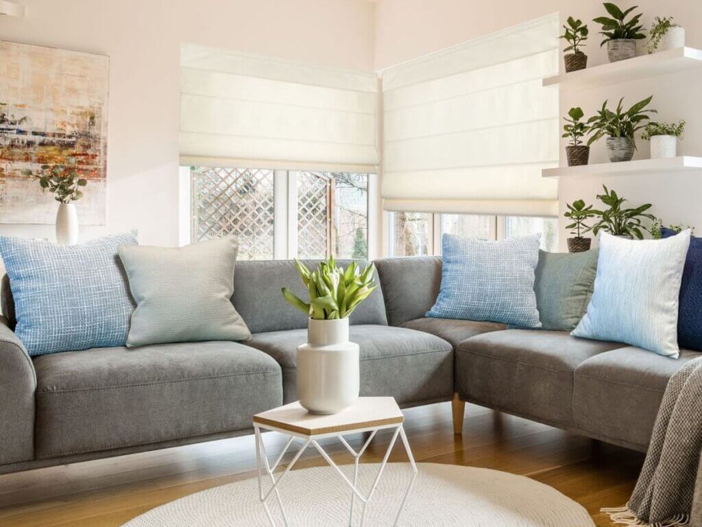 Roman shades come in several fold types, each with its own price point, including flat fold, hobbled fold, and relaxed fold. More complex constructions typically cost more because of the labor and craftsmanship involved.