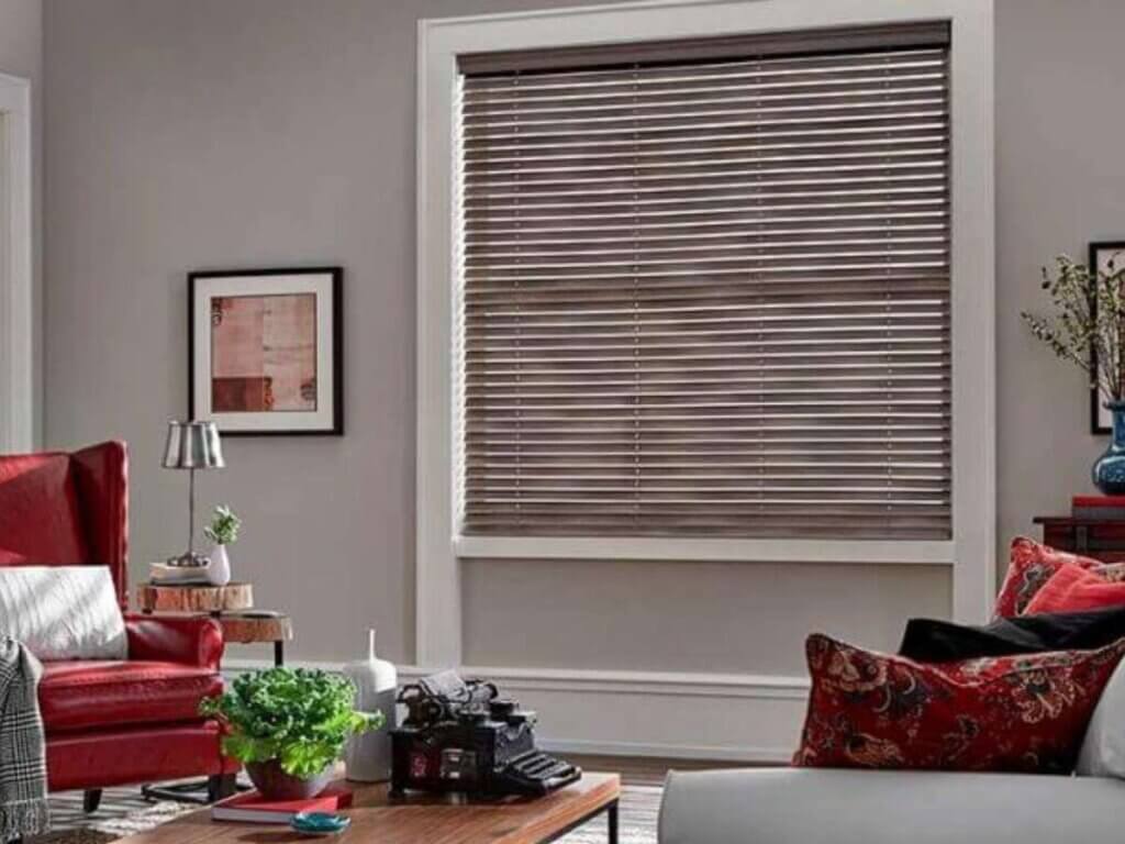 This is a picture of a cordless faux food blinds in a living room